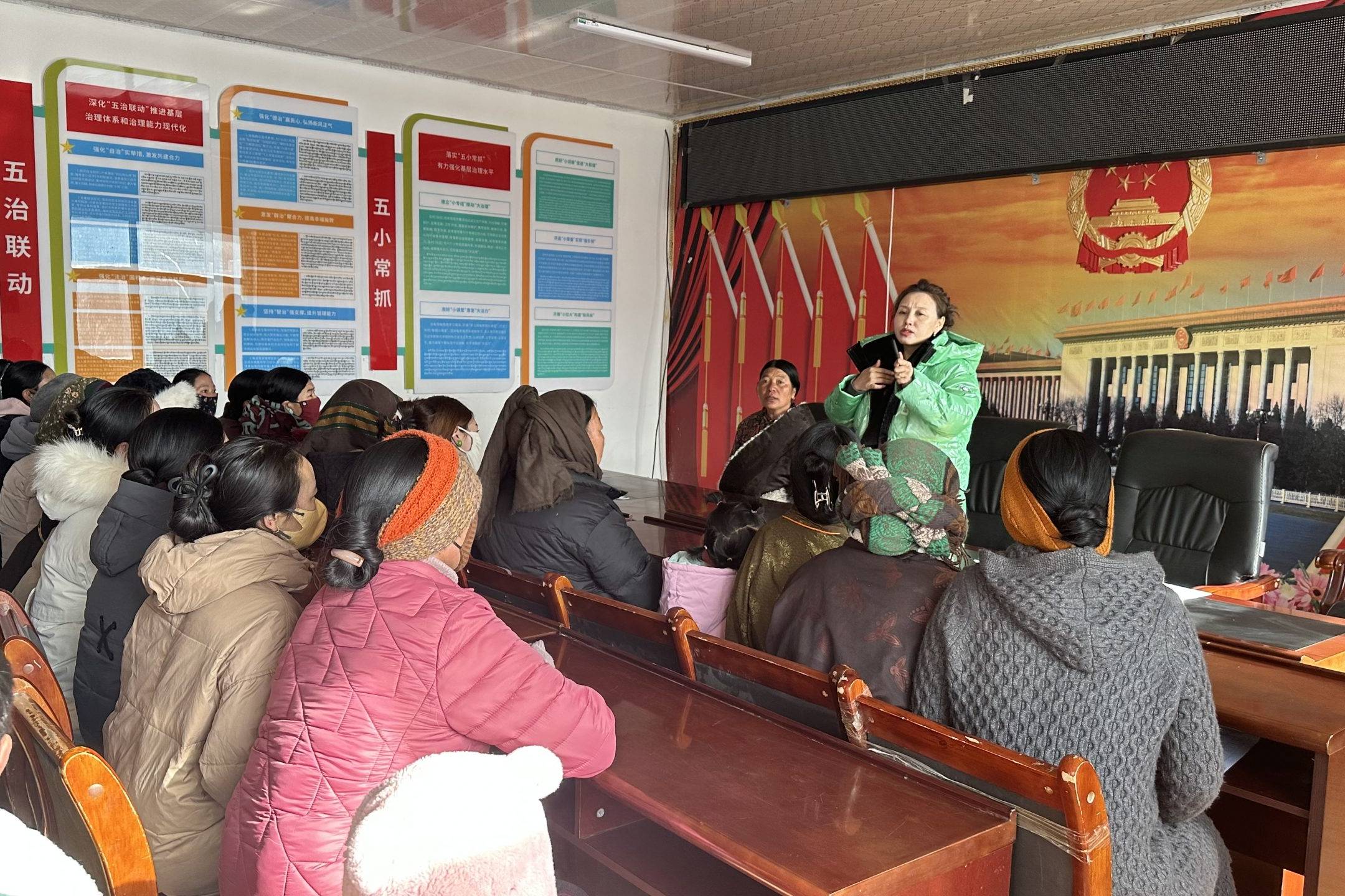 Chinese Women Gather for Orientation