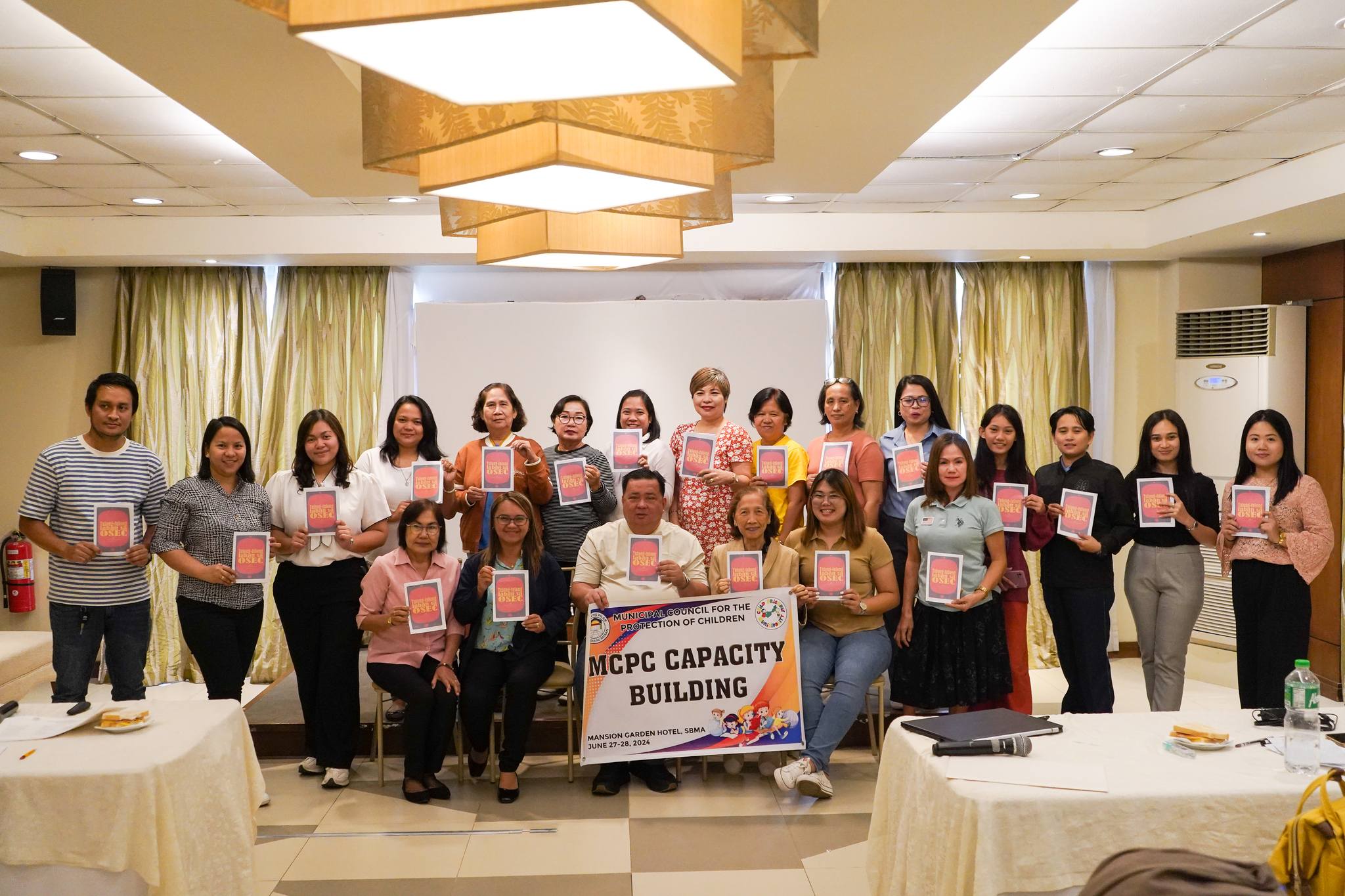 Group photo after the seminar