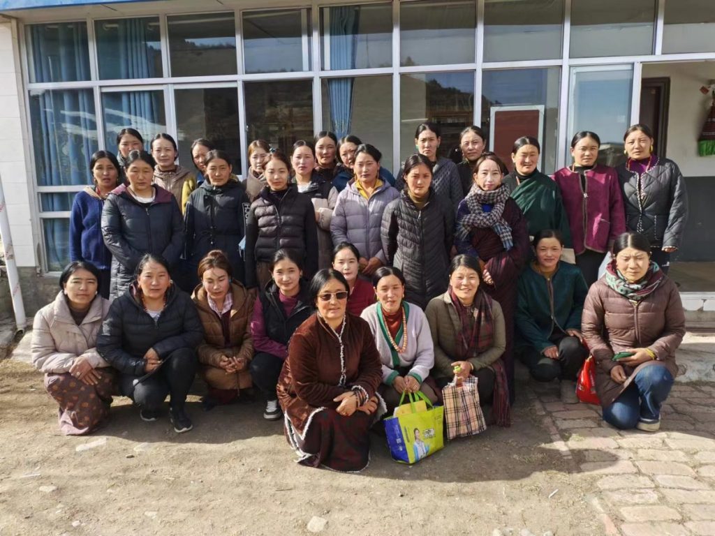 Group Photo of HET Program Trainees